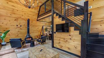 Televisión, chimenea