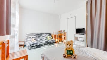 1 Schlafzimmer, BĂŒgeleisen/BĂŒgelbrett, kostenloses WLAN, BettwĂ€sche