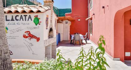Villa "Nicolai - Piano Terra'" with Mountain View, Shared Garden and Pool