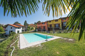 Family House, Multiple Bedrooms, 2 Bathrooms, Mountainside (Cottage del Lago) | Pool | Seasonal outdoor pool - Cottage del Lago (Laveno Mombello)