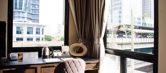 SAM E Hotel Bangkok Sathorn