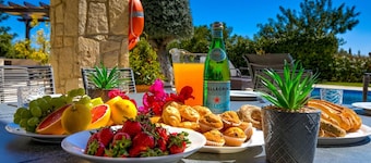 Villa 93 Calantha in Kouklia