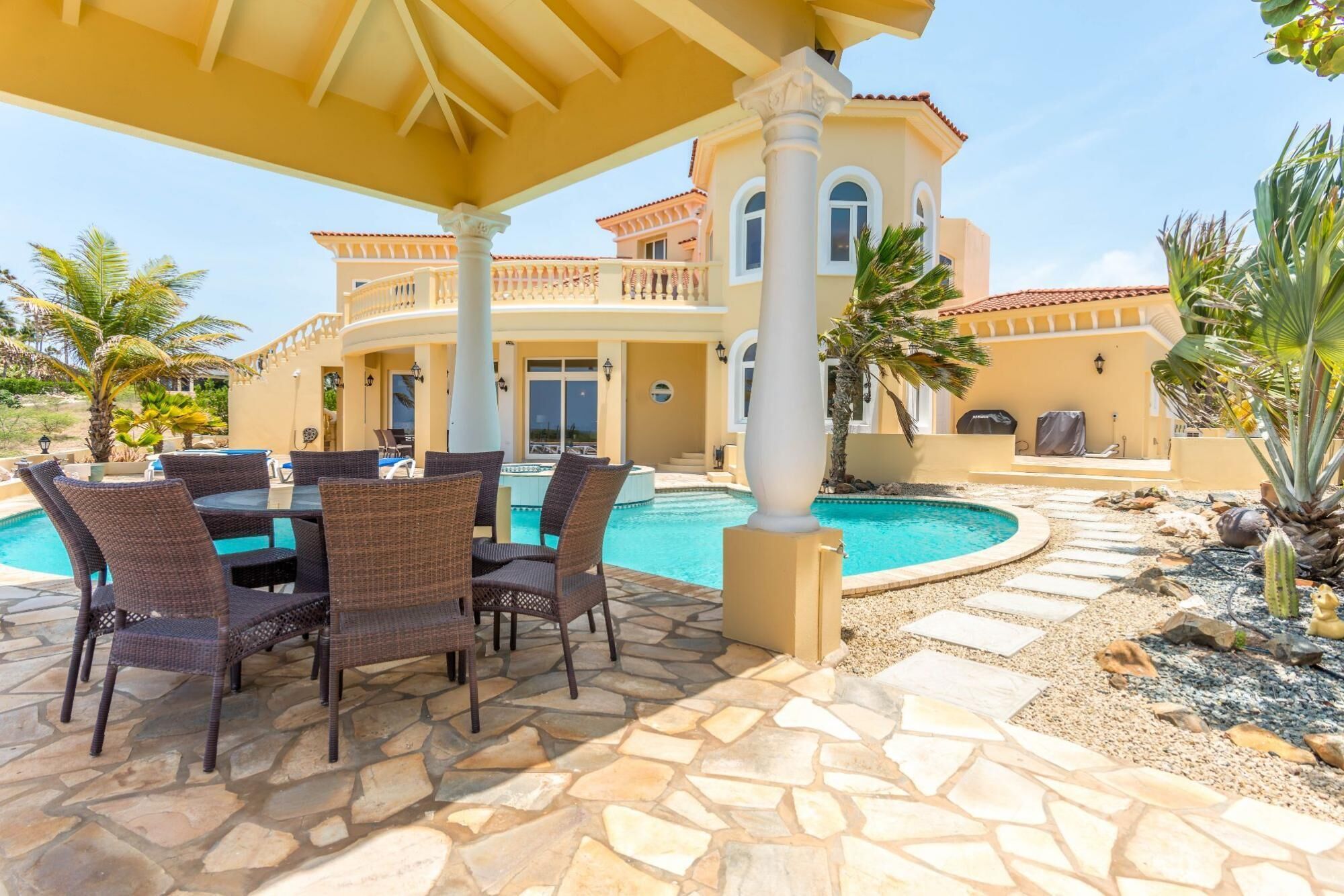 Foto - This One of a Kind Amazing Aruba Beach House