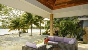 Ảnh chưa phân loại, 2 trong số 76 ảnh, nút