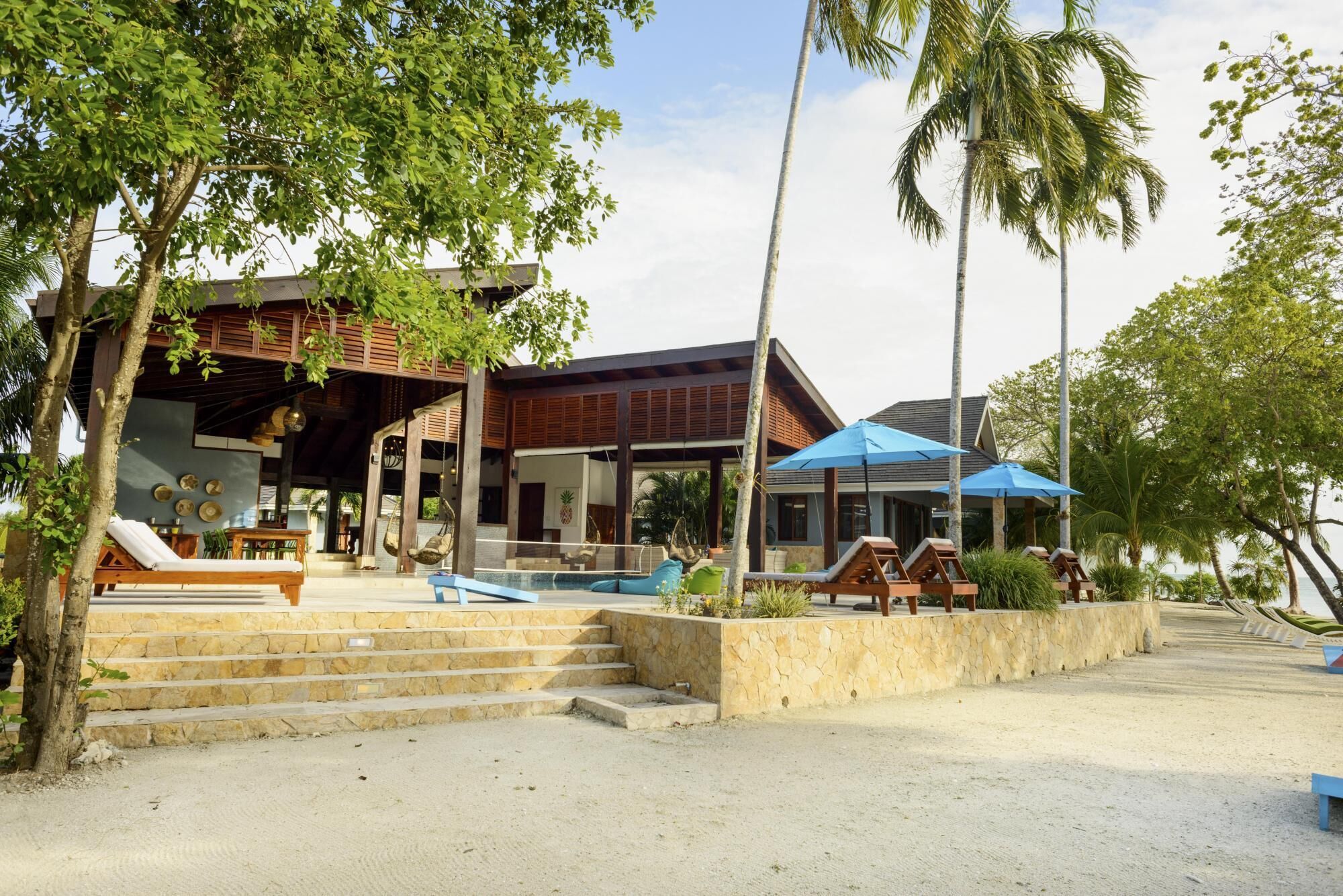 Villa | 7 bedrooms, Internet