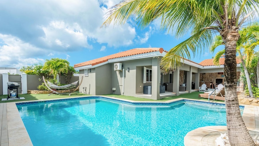 Casa Karlina in Noord