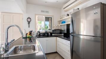 Villa | Private kitchen