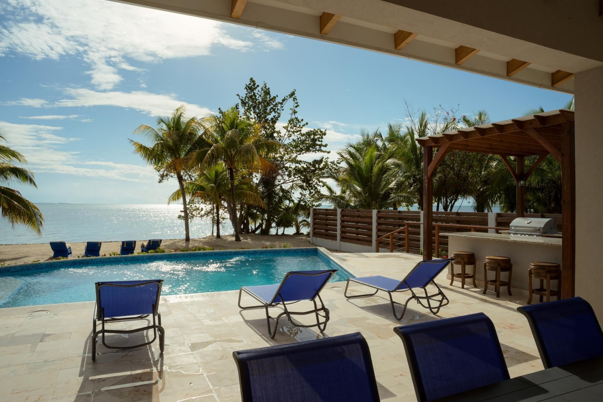 Villa | 5 bedrooms, Internet