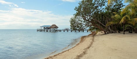 Villa | 5 bedrooms, Internet