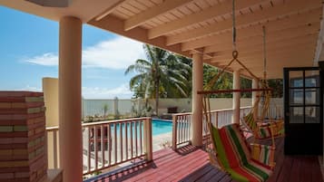 Huvila | 6 makuuhuonetta, internet