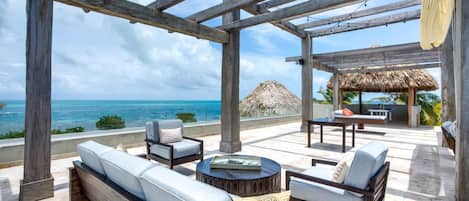 Villa, Smoking | 2 bedrooms, Internet