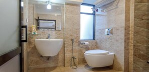 Shower, rainfall showerhead, towels, soap - MeroStay 179 Shree (Kathmandu)