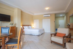 House | 1 bedroom - NEW Bay Harbor Studio 206 (Oranjestad)