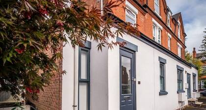 Modern, Stylish 1 Bedroomed Apartment