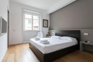 2 Schlafzimmer, Bügeleisen/Bügelbrett, Reisekinderbett, kostenloses WLAN