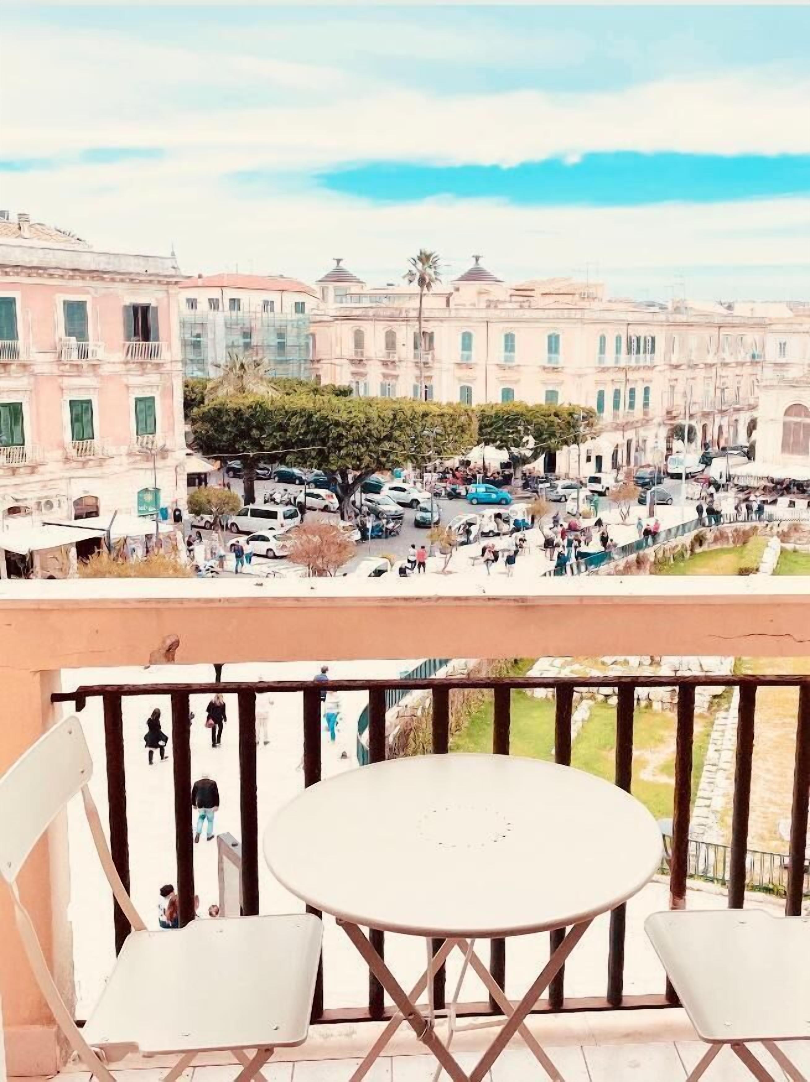 Hypo-allergenic bedding, down comforters, individually decorated