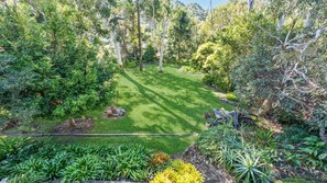 Property grounds - Fields of Green by Experience Jervis Bay (Vincentia)