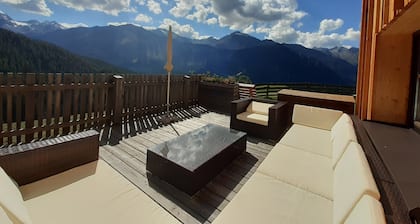 Studio in Ötztal with wellness, children's playground and farm