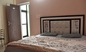 1 bedroom, free WiFi - Great View Hotel And Restaurant (Tehri)