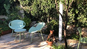 Terrace/patio - Detached cottage in Mattinata, Gargano (Mattinata)