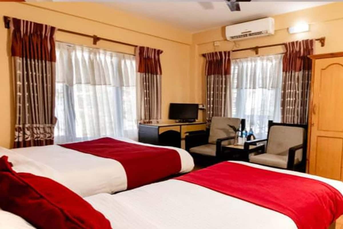 Deluxe Double Room | Free WiFi, bed sheets