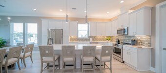 Fun on the Beach! Private Pool!