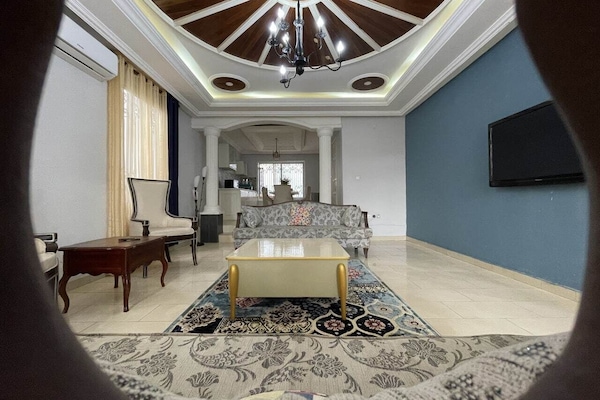 Suite superior | Área de sala de estar