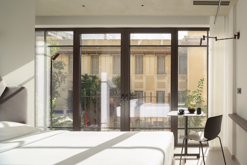 Pleiades Urban Stay by Semavi