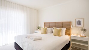 4 habitaciones, cuna de viaje, wifi y ropa de cama 