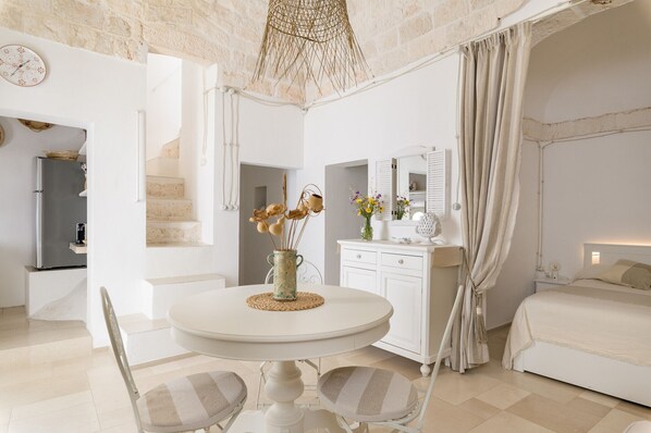 1 camera, ferro/asse da stiro, Wi-Fi gratuito, lenzuola