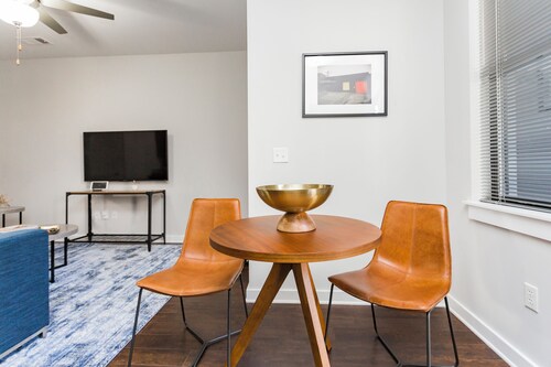 CozySuites Music Row