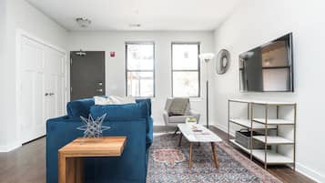 Appartement, 2 chambres | Aire de séjour | Téléviseur connecté, Netflix, Hulu, services de diffusion en continu
