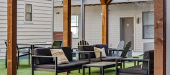 CozySuites Music Row