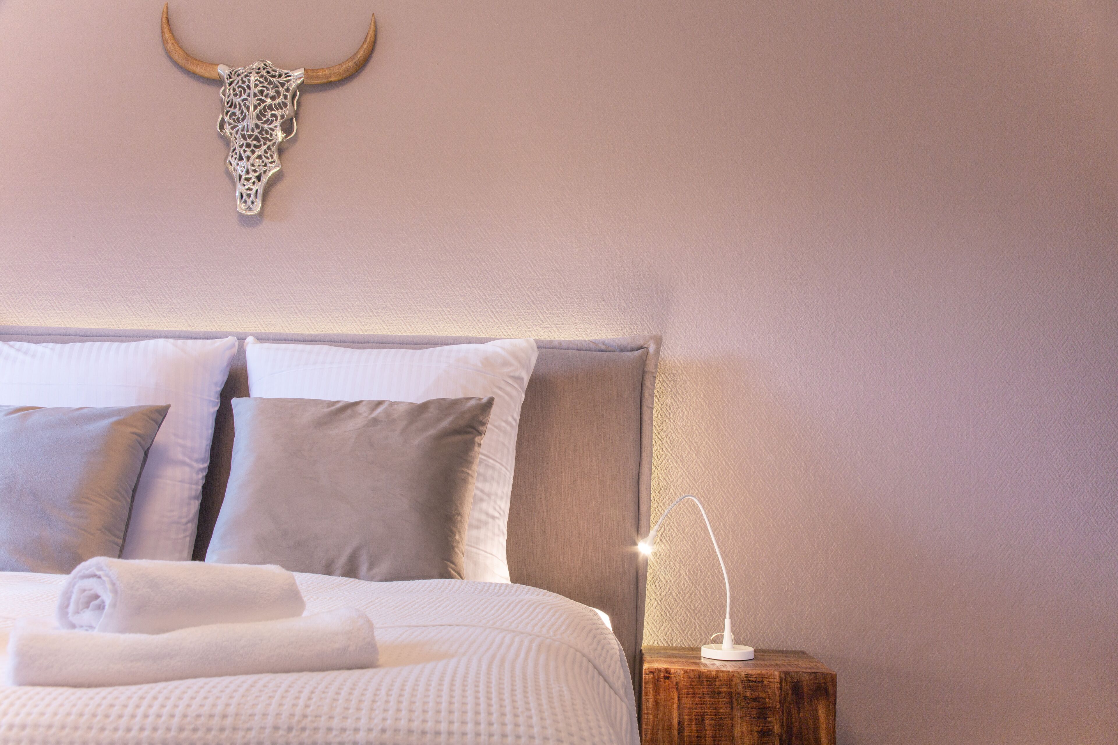 2 makuuhuonetta, silitysrauta/-lauta, Wi-Fi, vuodevaatteet