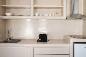 Naousa Arch View Suite, 1st Floor | Cuisine privée