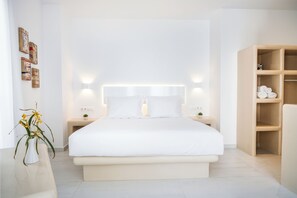 Classic Town Apartment in Naousa, Ground Floor | 高級寢具、熨斗/熨衣板、免費無線上網、床單