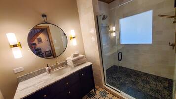 Shower, towels