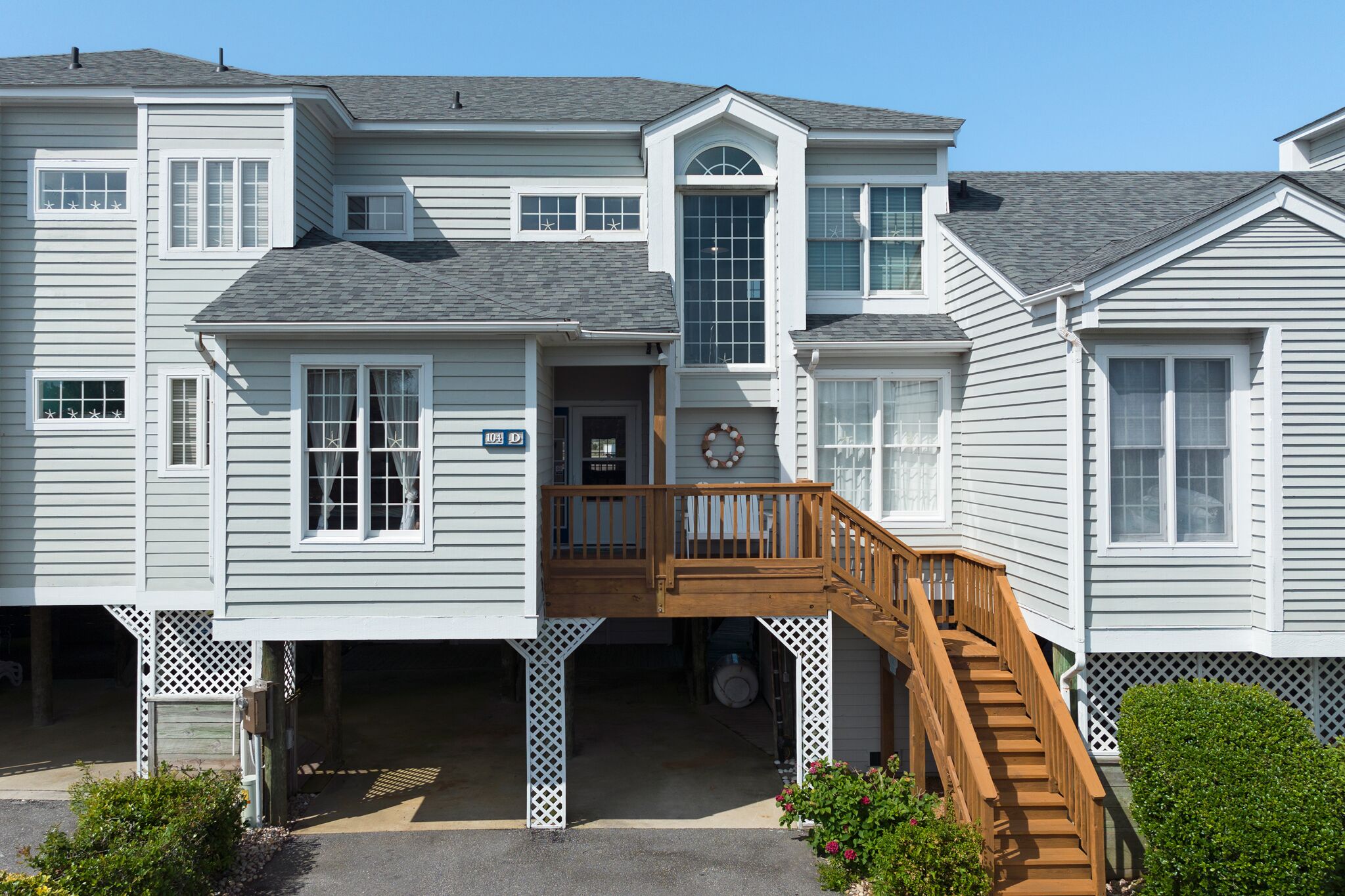 A Joyful Sound: Canalfront Condo w/ Private Boat Slip