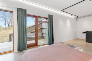 Deluxe Apartment | 1 bedroom, bed sheets