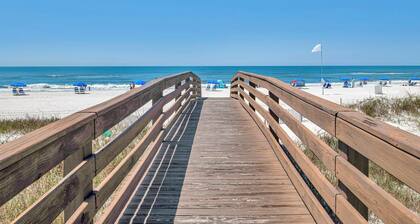 Sea La Vie | Gulf-Front & Private Pool + Near Local Attractions!