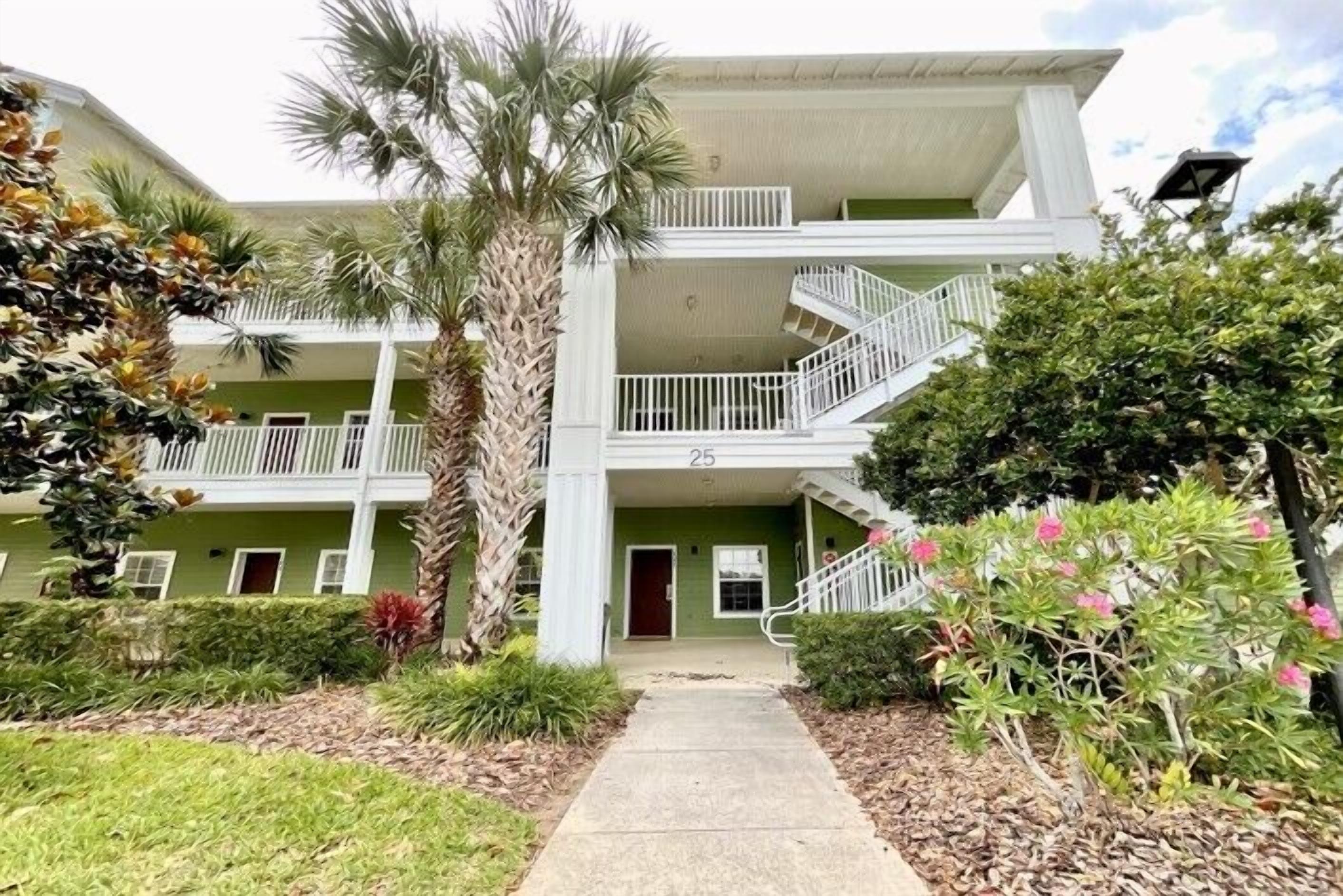 Cheerful 3-Bedroom Orlando Condo Sleeps 8 – Close to all Theme Parks!