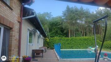 Seasonal outdoor pool