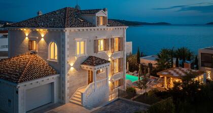 Luxury Seafront Villa Castello Rogoznica with Pool