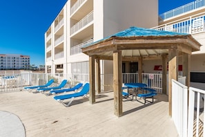 Condo, 1 Bedroom | Property grounds
