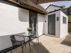 Property grounds - Thimble Cottage (Blandford Forum)