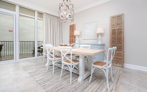 Condo, 2 habitaciones | Restaurantes