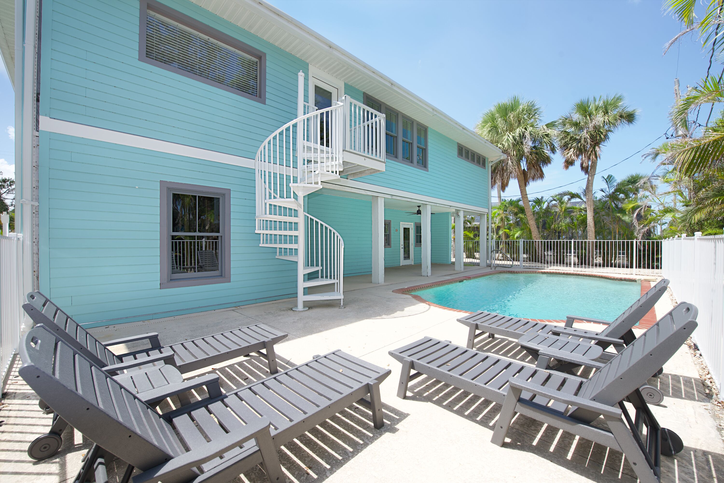 Short Walk to the Beach - 4BR Shell Bound