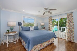 4 habitaciones, tabla de planchar con plancha, internet y ropa de cama 