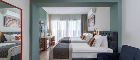 Suite Deluxe | Caja de seguridad en la habitación, insonorización y wifi gratis