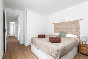 2 bedrooms, iron/ironing board, WiFi, bed sheets - Villa Belvedere - Two Bedroom Villa, Sleeps 4 (Cala en Porter)
